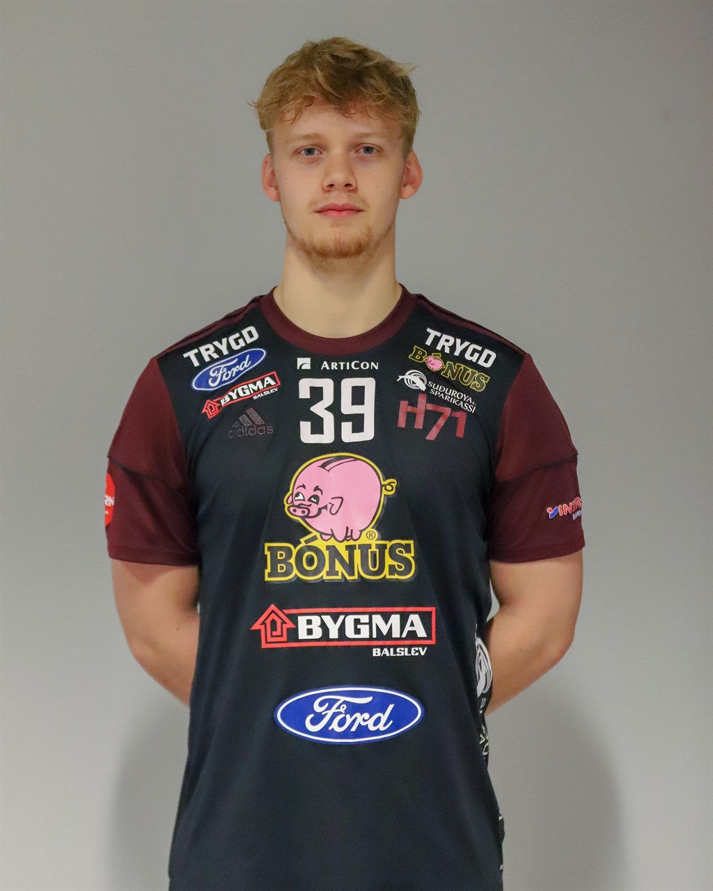 RÓKUR ZISKASON - Career & Statistics | EHF